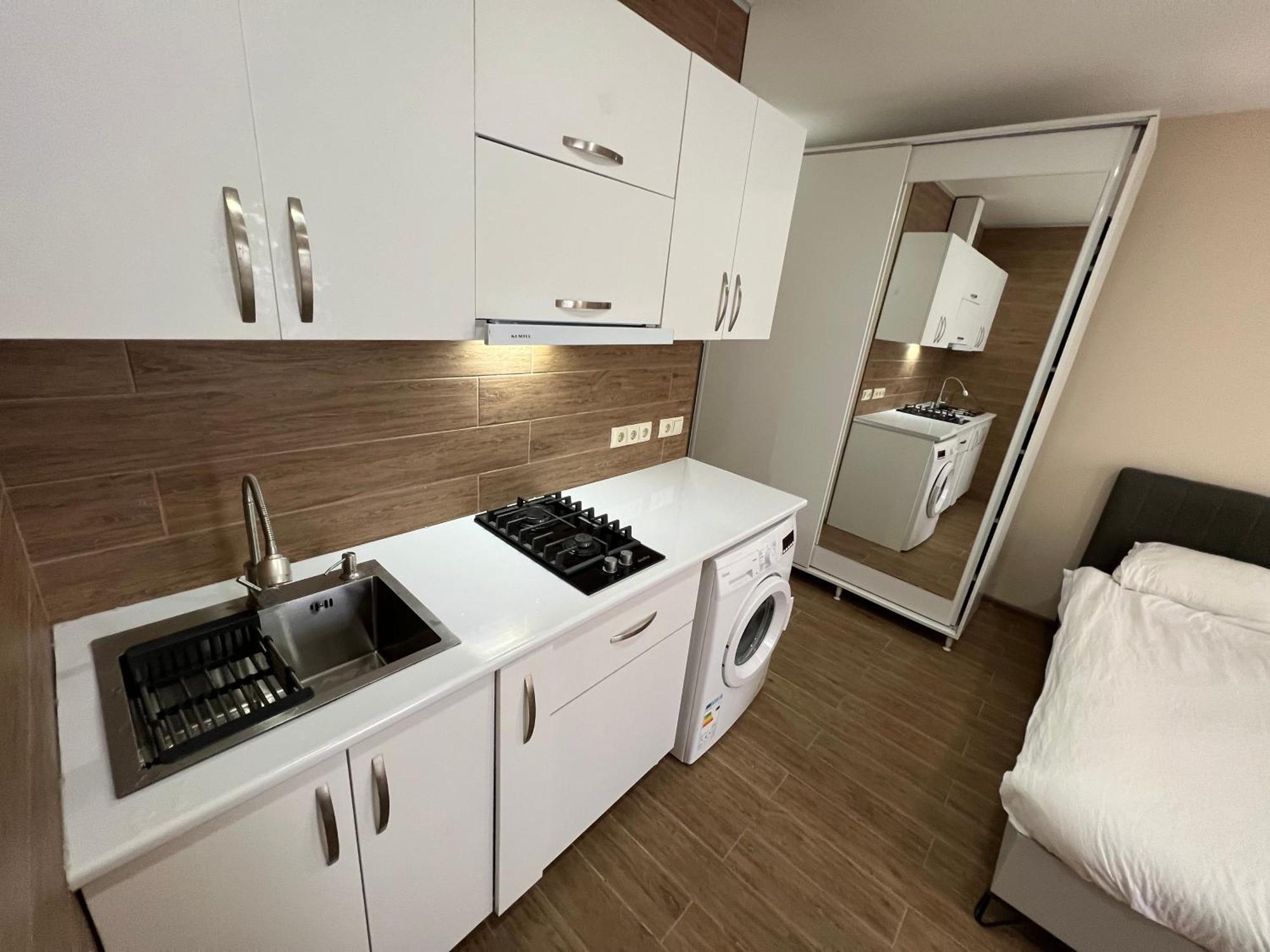 Hotel Paris Батуми Экстерьер фото